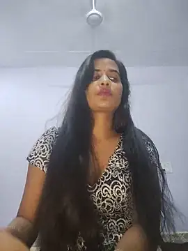cute radhikaa online show from May 28, 6:32 am
