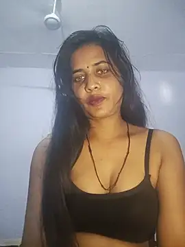 Snapshot of cute_radhikaa chatting on June 5, 8:09 am cute radhikaa online show from June 5, 8:09 am