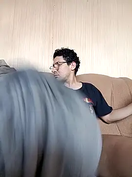 LecheDeSoya666 online show from November 15, 8:49 pm