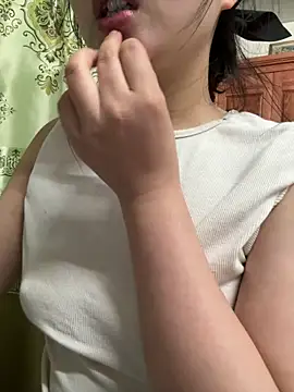 Snapshot of LinYi_Office chatting on February 3, 6:51 am LinYi Office online show from February 3, 6:51 am