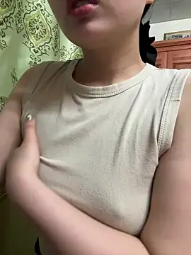 Snapshot of LinYi_Office chatting on February 28, 1:39 am LinYi Office online show from February 28, 1:39 am