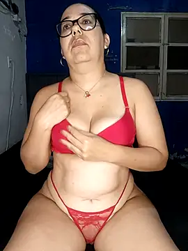 Snapshot of MilfTentasion chatting on October 28, 2:59 am MilfTentasion online show from October 28, 2:59 am