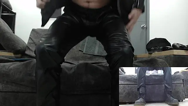 mackdaniels online show from October 30, 8:31 pm