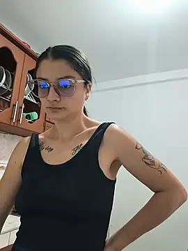 Coralinne   online show from July 9, 3:38 pm
