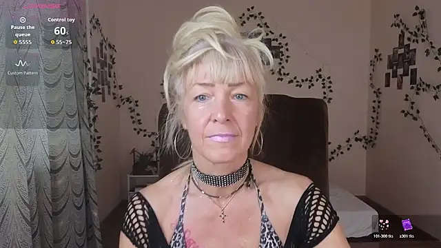 Laura Gol online show from November 11, 6:02 am