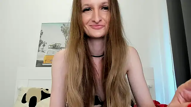 Snapshot of Kitty_Player chatting on June 12, 10:25 am Kitty Player online show from June 12, 10:25 am