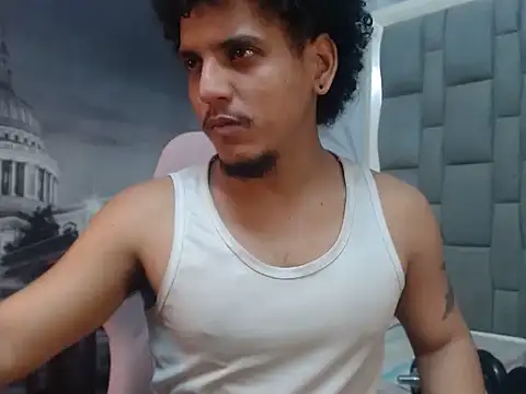 Xfire boy69 online show from February 18, 2:24 pm