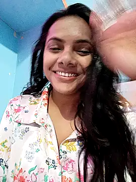 Snapshot of sofia-xy chatting on February 9, 10:30 am sofia-xy online show from February 9, 10:30 am