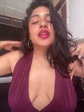 EmilyNoir1 online show from June 27, 5:51 pm