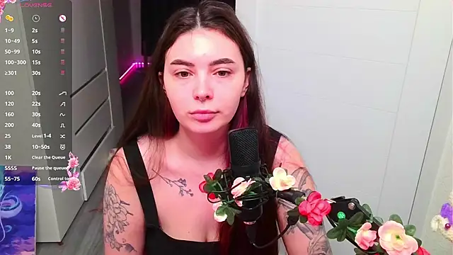 peachyness online show from February 26, 9:47 pm