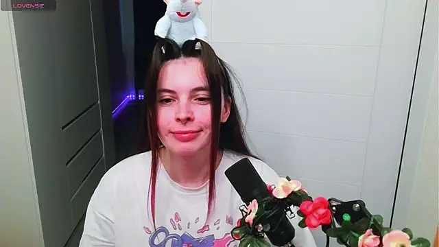 peachyness online show from May 9, 5:51 pm