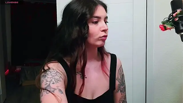 peachyness online show from May 28, 8:50 pm
