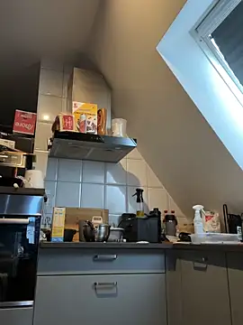 Snapshot of SweetTeenGirl chatting on September 11, 10:37 am SweetTeenGirl online show from September 11, 10:37 am