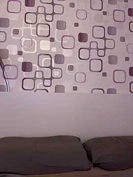 SweetTeenGirl online show from November 19, 8:20 pm