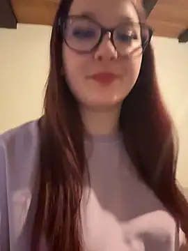 SweetTeenGirl online show from February 1, 6:17 pm