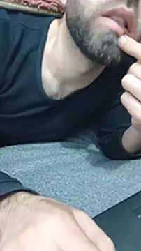 Snapshot of maher990 chatting on February 8, 9:51 pm maher990 online show from February 8, 9:51 pm