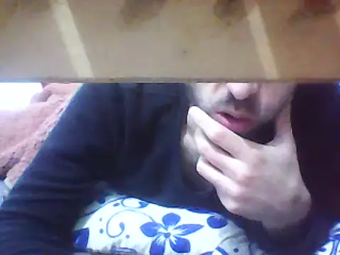 Snapshot of maher990 chatting on February 11, 7:19 pm maher990 online show from February 11, 7:19 pm