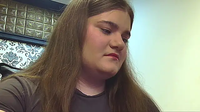 LissaBigTitts online show from November 18, 3:38 pm