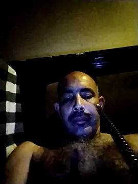 Snapshot of salimbasha chatting on June 2, 2:35 am salimbasha online show from June 2, 2:35 am
