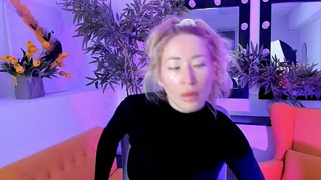 AstraMonroe online show from September 25, 1:31 am