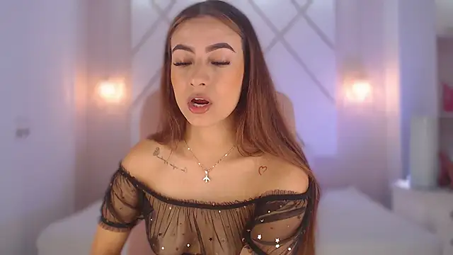 isabellashine online show from September 10, 1:55 pm