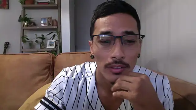 tanjir020 online show from October 16, 5:36 pm