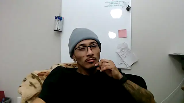 tanjir020 online show from February 17, 8:44 am