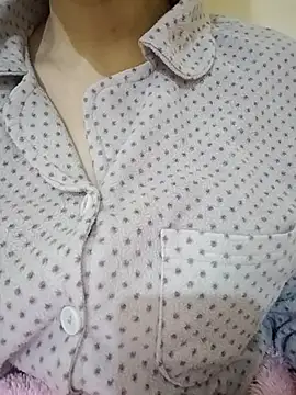 Snapshot of Miss-Lynda chatting on February 16, 11:50 am Miss-Lynda online show from February 16, 11:50 am