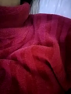 Snapshot of Miss-Lynda chatting on February 24, 2:20 am Miss-Lynda online show from February 24, 2:20 am