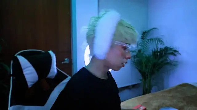 taichi bluy online show from October 26, 3:12 am