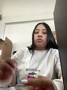 BELLAALEJA online show from December 16, 1:16 pm