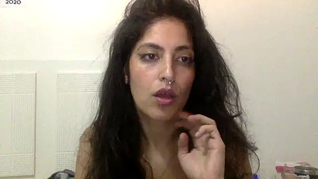 Snapshot of lobalolla chatting on December 15, 7:01 am lobalolla online show from December 15, 7:01 am