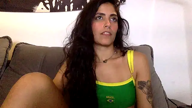 Snapshot of lobalolla chatting on June 1, 2:02 am lobalolla online show from June 1, 2:02 am