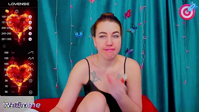 Haley Nikki online show from February 3, 1:48 am