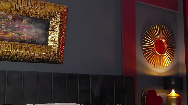 Snapshot of VickiSpice chatting on February 20, 7:58 pm VickiSpice online show from February 20, 7:58 pm