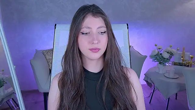 Mary Miiller online show from May 13, 12:24 pm