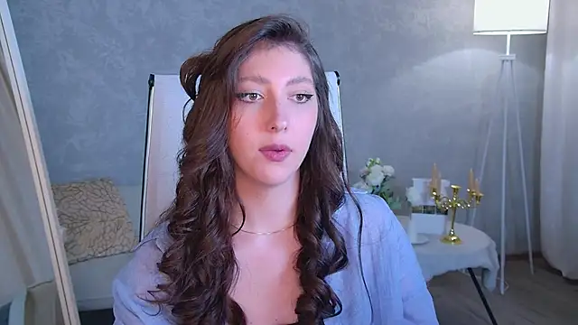 Mary Miiller online show from May 16, 10:36 am