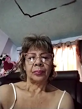 OliviaMorris1 online show from April 16, 12:17 pm