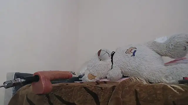 Monserrat Sweet online show from February 11, 7:08 pm