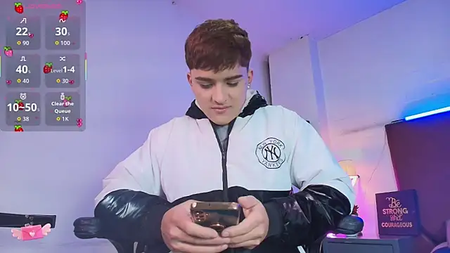 Lucass love online show from February 7, 1:15 pm