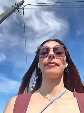 Snapshot of Amelie_Crosby chatting on June 21, 1:46 pm Amelie Crosby online show from June 21, 1:46 pm