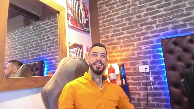 VinzenzRizzo online show from September 17, 4:25 am