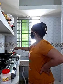 Bristy- online show from April 4, 6:55 am