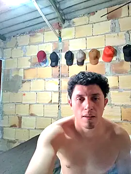 Snapshot of douglaszaens chatting on October 29, 5:25 pm douglaszaens online show from October 29, 5:25 pm