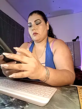 AndreaKinky online show from April 12, 9:14 am