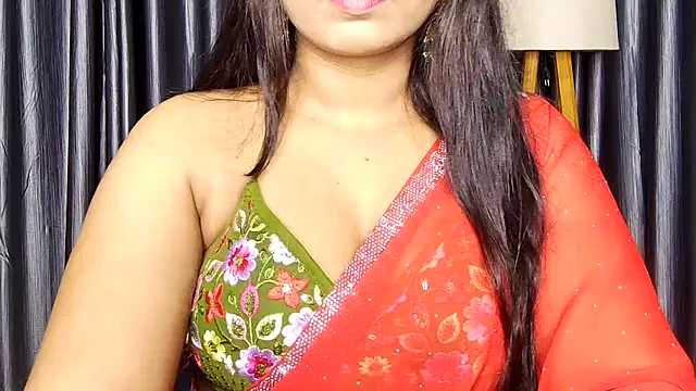 Webrowncouple online show from December 18, 4:02 pm