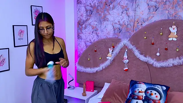 RavenGloomy online show from December 15, 7:51 pm