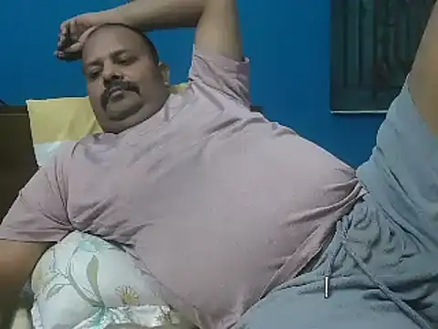 simpleboldguy277 online show from December 22, 5:10 pm