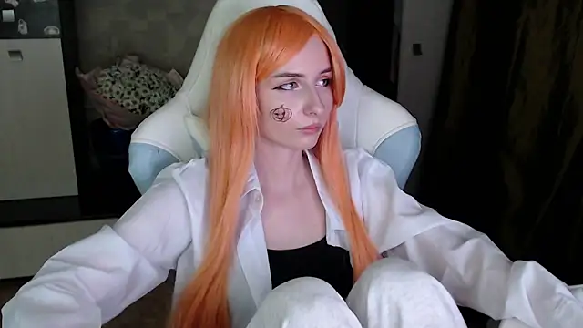 Snapshot of Cutti_Crystal chatting on October 30, 3:13 pm Cutti Crystal online show from October 30, 3:13 pm