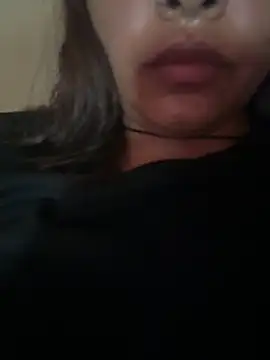 Snapshot of sexycristalh chatting on May 29, 4:05 pm sexycristalh online show from May 29, 4:05 pm